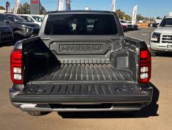 2024 Mitsubishi
Triton GLS