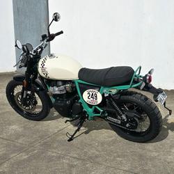 2025 Royal Enfield Bear 650 650 Twin White