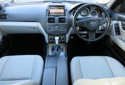 2011 Mercedes-Benz
C-Class C300 Avantgarde