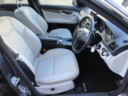 2011 Mercedes-Benz
C-Class C300 Avantgarde