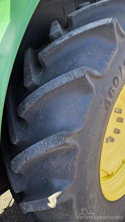 2020 John Deere 6120M