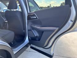 2023 Mitsubishi
Outlander LS