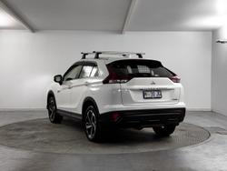 2021 Mitsubishi
Eclipse Cross PHEV ES