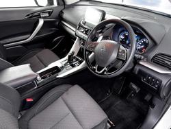 2021 Mitsubishi
Eclipse Cross PHEV ES