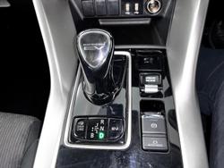 2021 Mitsubishi
Eclipse Cross PHEV ES