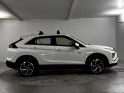 2021 Mitsubishi
Eclipse Cross PHEV ES