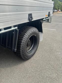 2024 Isuzu N Series NPR 65/45-190 White