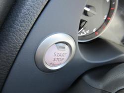 2025 Nissan
                Navara PRO-4X