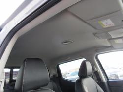 2025 Nissan
                Navara PRO-4X