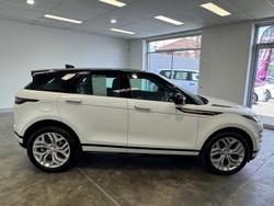2022 Land Rover Range Rover Evoque P250 R-Dynamic SE