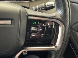 2022 Land Rover
Range Rover Evoque P250 R-Dynamic SE