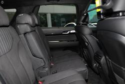 2025 Hyundai
Palisade Calligraphy Black Ink