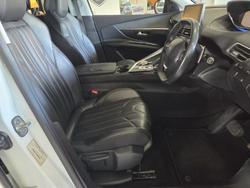 2018 Peugeot 3008 Allure