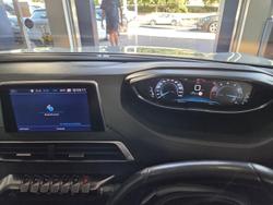 2018 Peugeot 3008 Allure