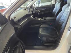 2018 Peugeot 3008 Allure