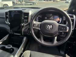 2024 RAM 1500 Laramie Sport RamBox