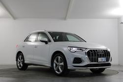2022 Audi
Q3 40 TFSI