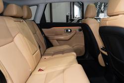 2025 Leapmotor C10 Design B11 MY25 Midnight Grey