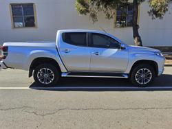Mitsubishi Triton
