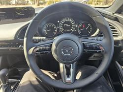 2024 Mazda
3 G20 Evolve