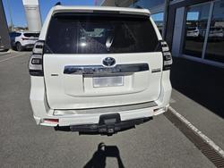 2020 Toyota
                Landcruiser Prado Kakadu