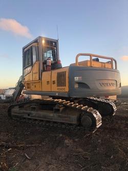 2005 Volvo Fc2421c