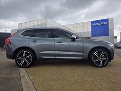 2017 Volvo
XC60 T6 R-Design