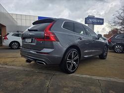 2017 Volvo
XC60 T6 R-Design