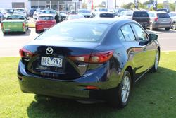 2015 Mazda
3 Neo