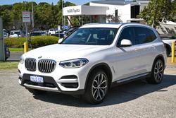 2019 BMW
                X3 xDrive30i