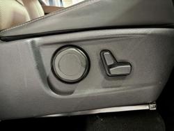 2025 Mahindra Scorpio Z8L 4X4 Napoli Black