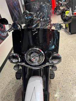 2025 Harley-Davidson Heritage Classic 117 (FLHC) Softail White