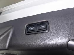 2024 Kia
Carnival GT-Line HEV