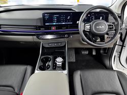 2024 Kia
Carnival GT-Line HEV