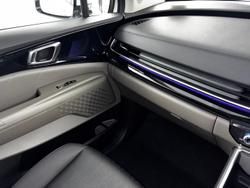 2024 Kia
Carnival GT-Line HEV