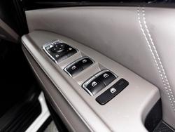 2024 Kia
Carnival GT-Line HEV