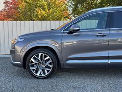 2023 Hyundai
                Santa Fe Highlander