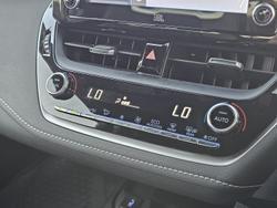 2022 Toyota
Corolla ZR
