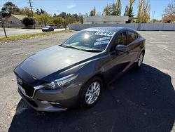 2018 Mazda
3 Maxx Sport