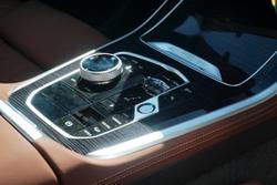 2024 BMW
                X5 M60i