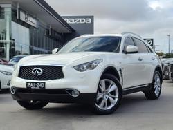 2019 INFINITI
                QX70 GT