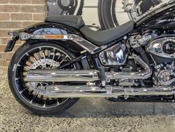 2025 Harley-Davidson Breakout 117 (FXBR) Softail Black