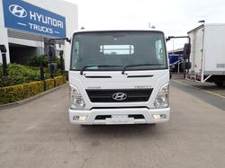 2019 HYUNDAI EX8 XLWB WHITE