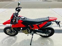 2024 Ducati Hypermotard 698 Mono Hypermotard Red