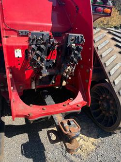 2015 CASE IH 600 Quadtrac Red