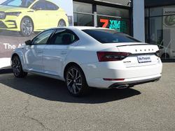 2024 SKODA Superb 206TSI SportLine NP MY24 4X4 Constant Moon White