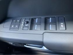 2024 Land Rover
Defender 110 D300 X-Dynamic SE