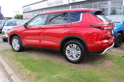 2024 Mitsubishi
                Outlander LS