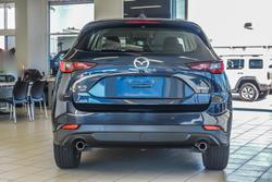 2022 Mazda
CX-5 G25 Maxx Sport