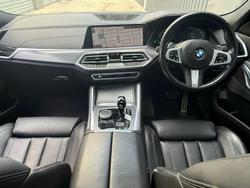2022 BMW X6 xDrive40i M Sport G06 4X4 Constant Black Sapphire